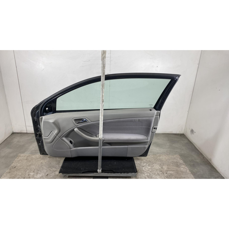 Porte avant droit MERCEDES CLASSE C 203 COUPE SPORT Photo n°4