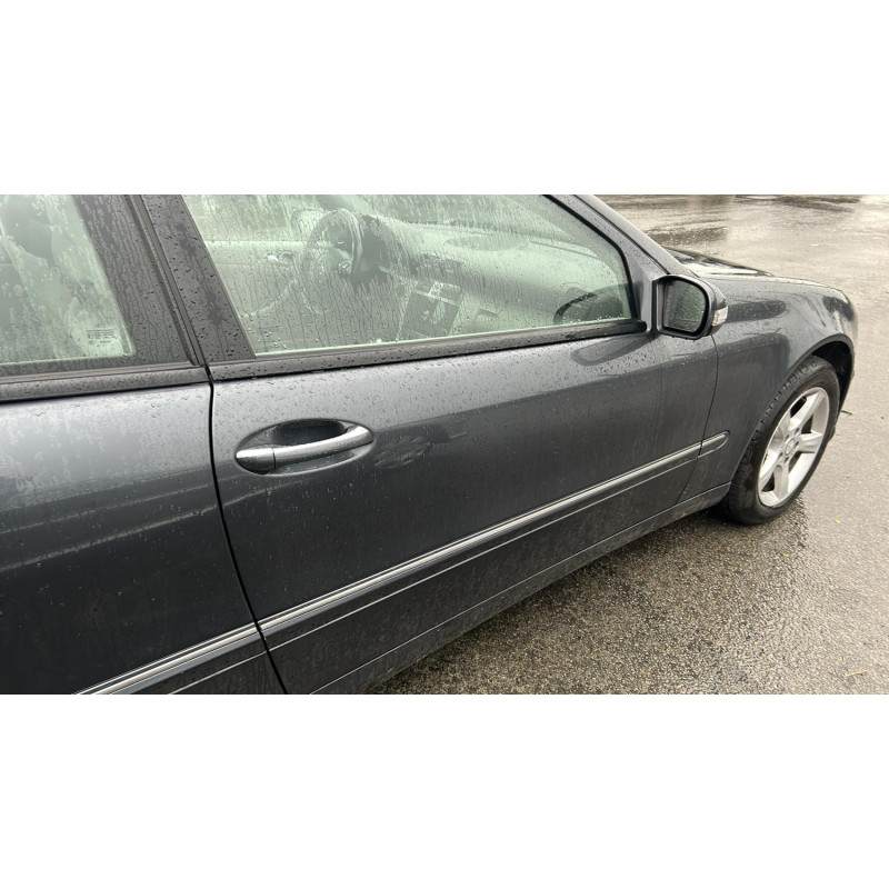 Porte avant droit MERCEDES CLASSE C 203 COUPE SPORT Photo n°15
