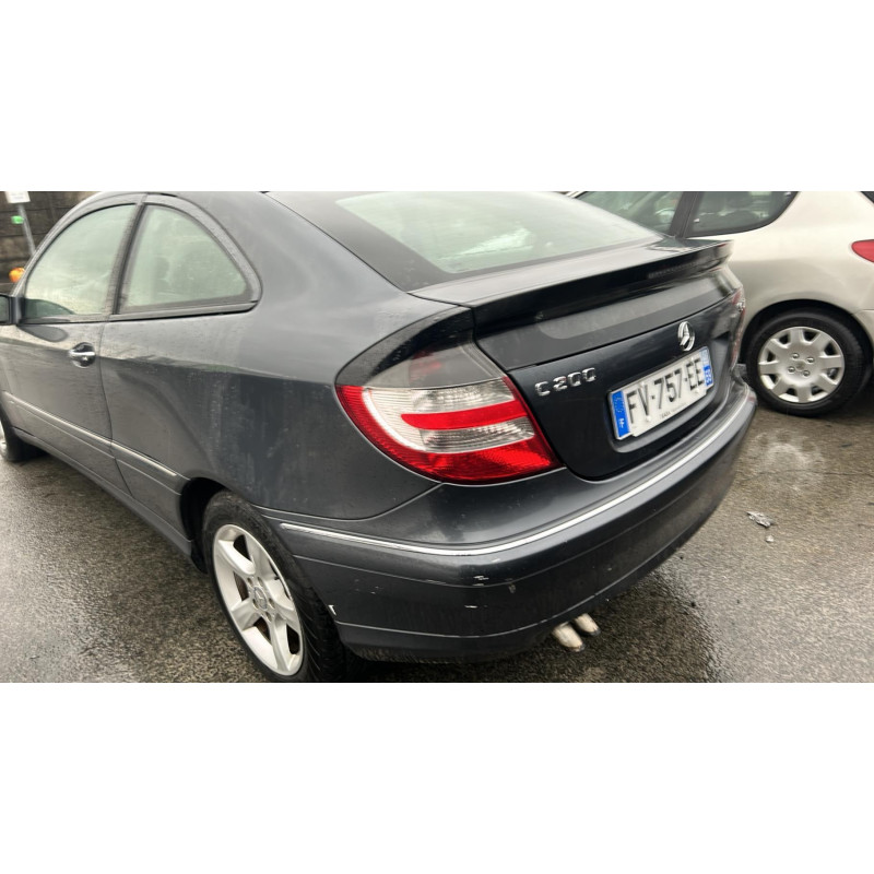 Porte avant droit MERCEDES CLASSE C 203 COUPE SPORT Photo n°20