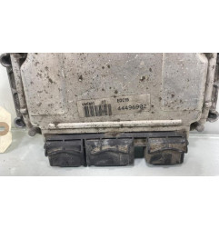 Calculateur moteur PEUGEOT 206