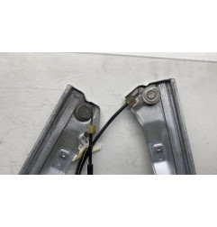Leve vitre electrique avant gauche RENAULT CLIO 3 Photo n°1