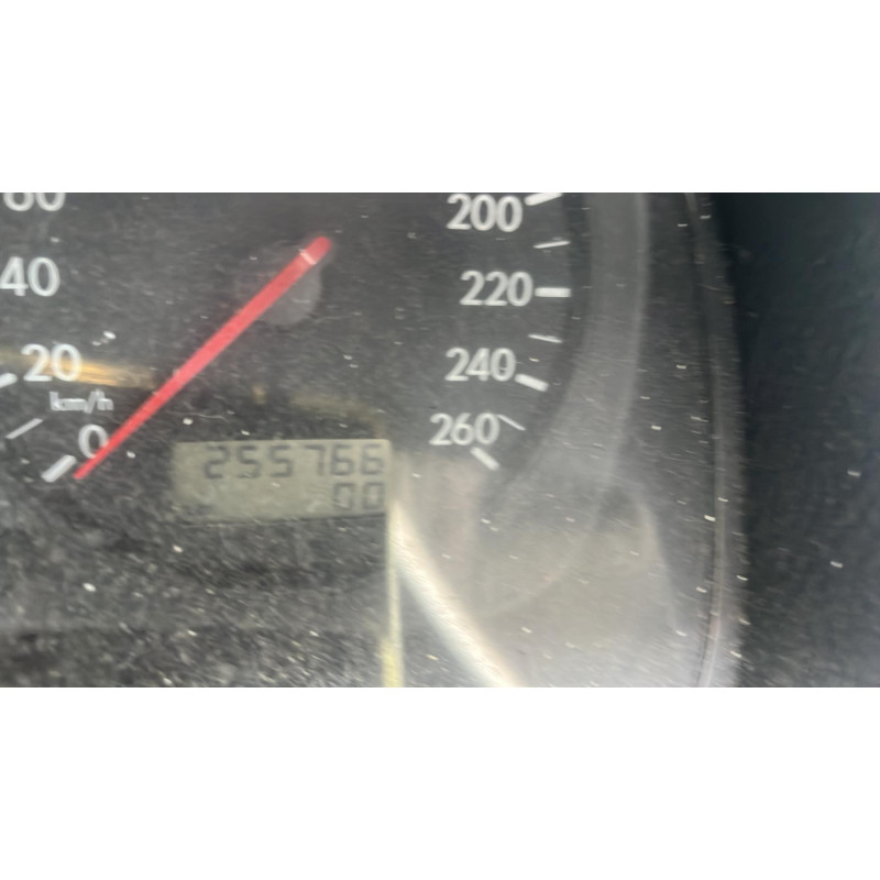 Pare choc arriere VOLKSWAGEN GOLF 4 Photo n°8