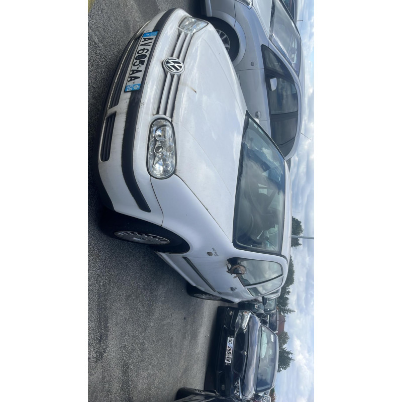 Pare choc arriere VOLKSWAGEN GOLF 4 Photo n°9