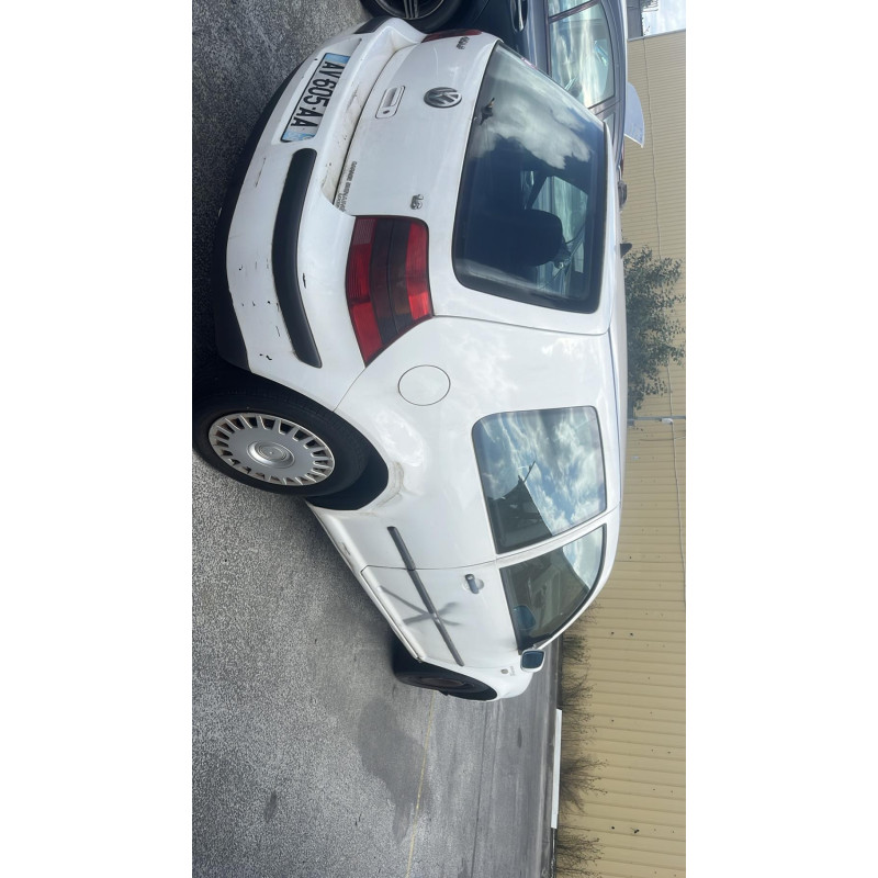 Pare choc arriere VOLKSWAGEN GOLF 4 Photo n°12