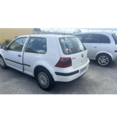Pare choc arriere VOLKSWAGEN GOLF 4
