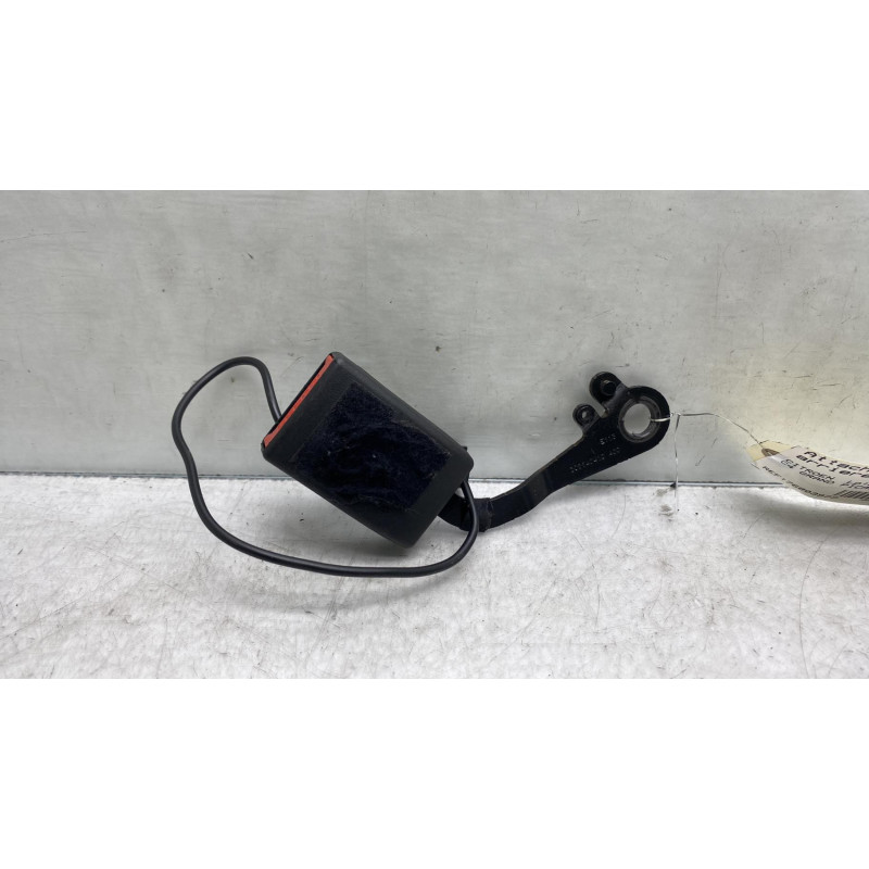 Attache ceinture arriere droit CITROEN C4 GRAND PICASSO 1 Photo n°2