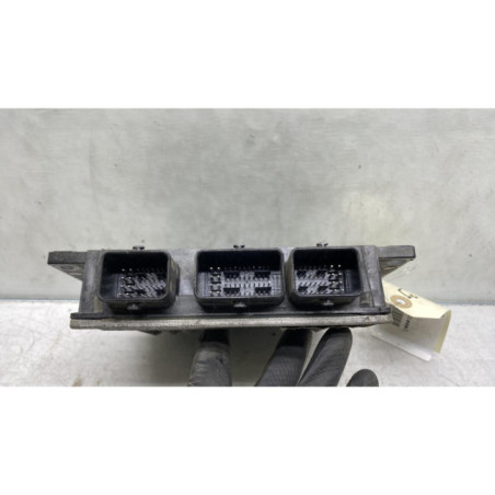 Calculateur moteur RENAULT KANGOO 2 Photo n°1