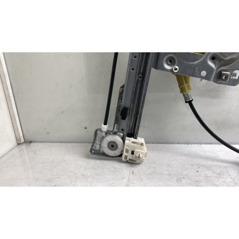 Leve vitre electrique avant droit RENAULT KANGOO 2 Photo n°7