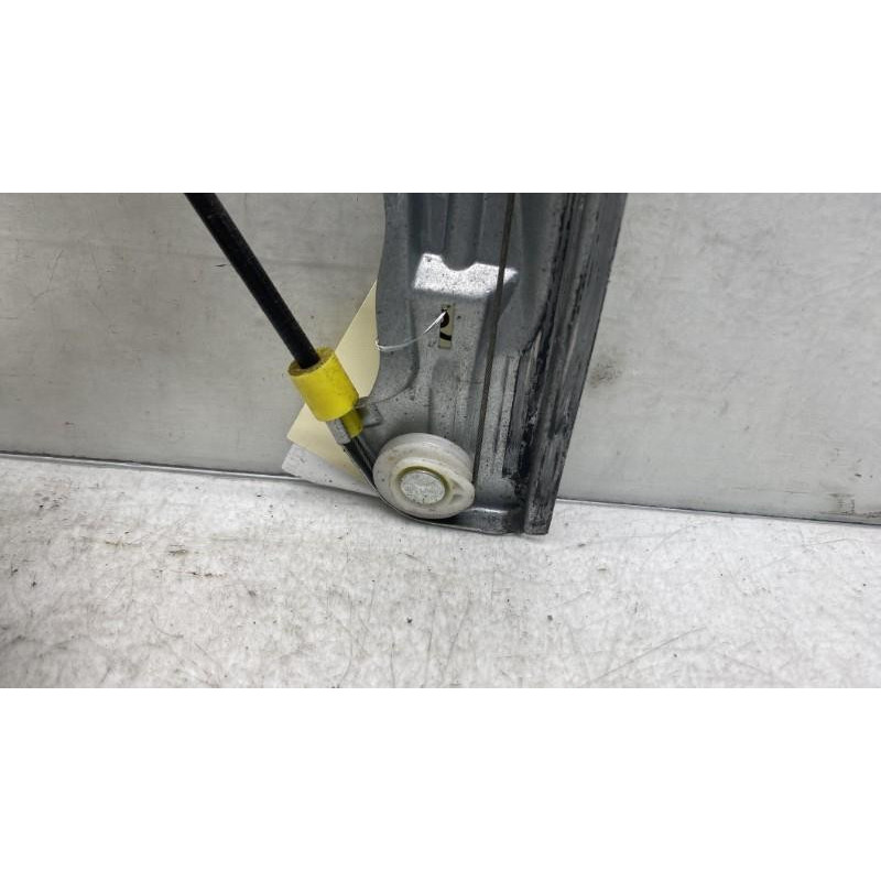 Leve vitre electrique avant gauche CITROEN C5 1 Photo n°4