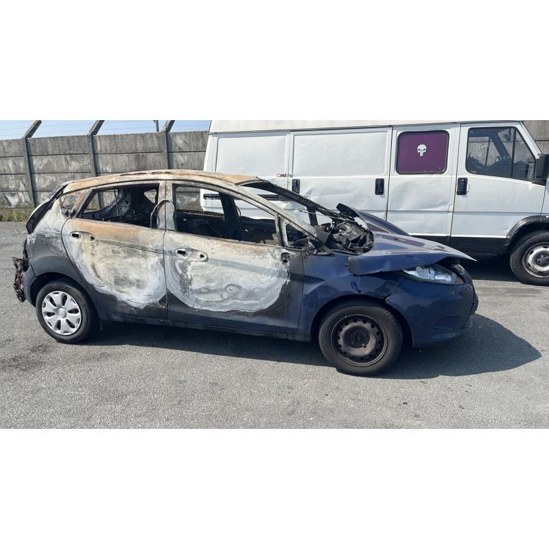 Pare boue avant gauche FORD FIESTA 6 Photo n°6