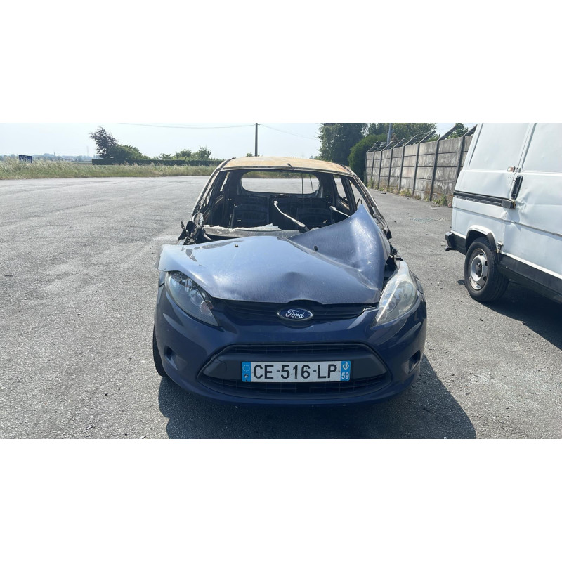 Pare boue avant gauche FORD FIESTA 6 Photo n°9