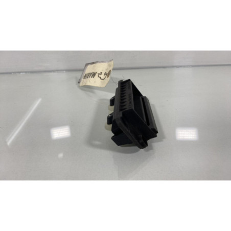 Bouton de coffre MERCEDES CLASSE C 204
