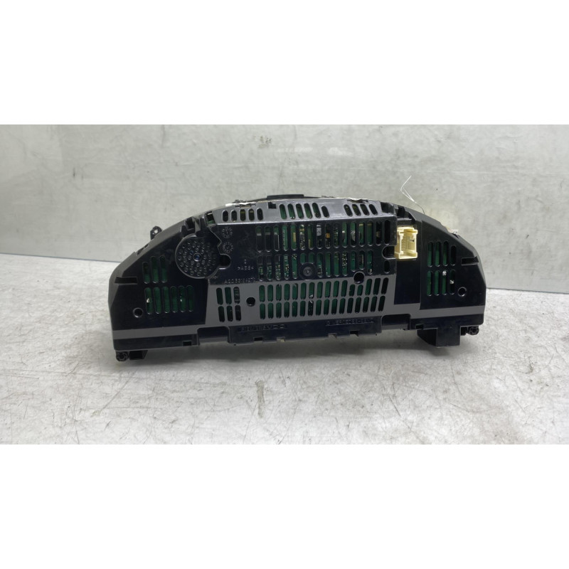 Compteur MERCEDES CLASSE C 204 Photo n°4