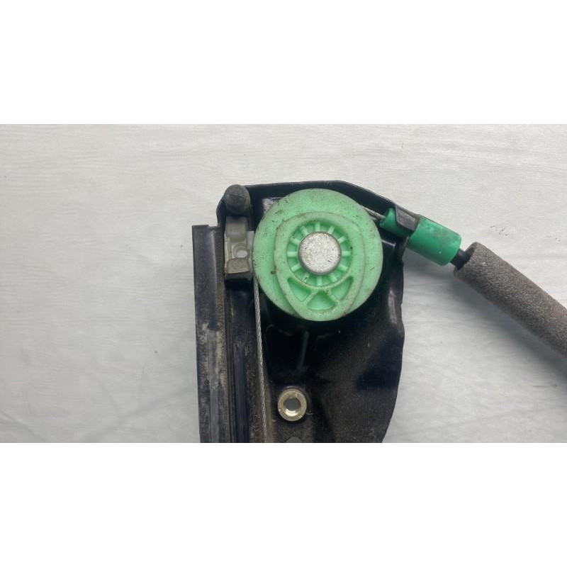 Leve vitre electrique avant droit FORD FOCUS 1 Photo n°3
