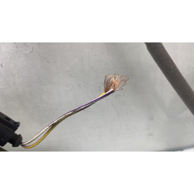 Leve vitre electrique avant droit FORD FOCUS 1 Photo n°4