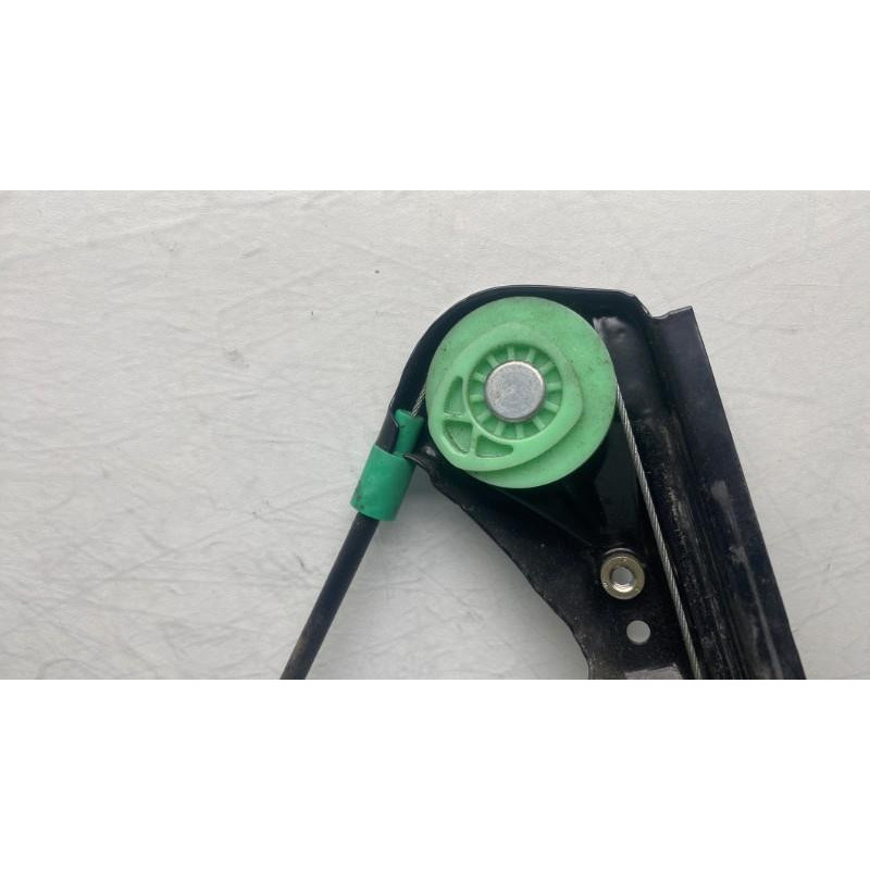 Leve vitre electrique avant droit FORD FOCUS 1 Photo n°9