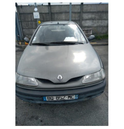 Demarreur RENAULT LAGUNA 1
