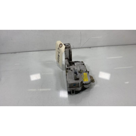Serrure avant droit PEUGEOT 307