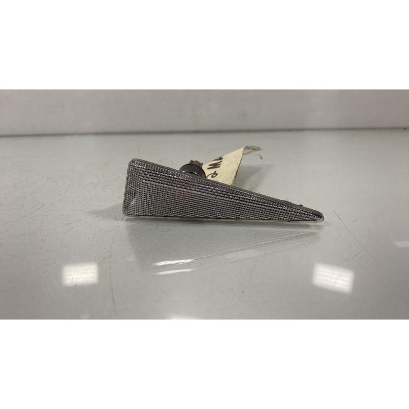 Repetiteur clignotant avant droit  (Feux) RENAULT GRAND ESPACE 4 Photo n°1