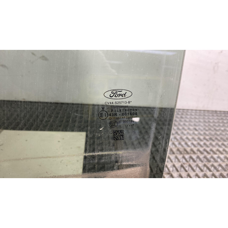 Vitre arriere gauche FORD KUGA 2 Photo n°3