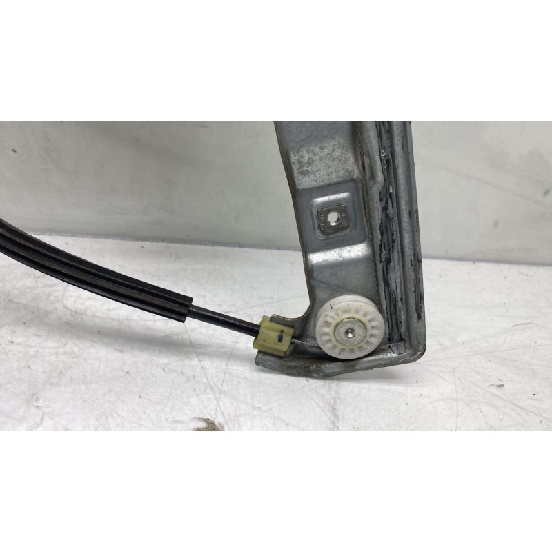 Leve vitre electrique avant droit CITROEN DS3 Photo n°4