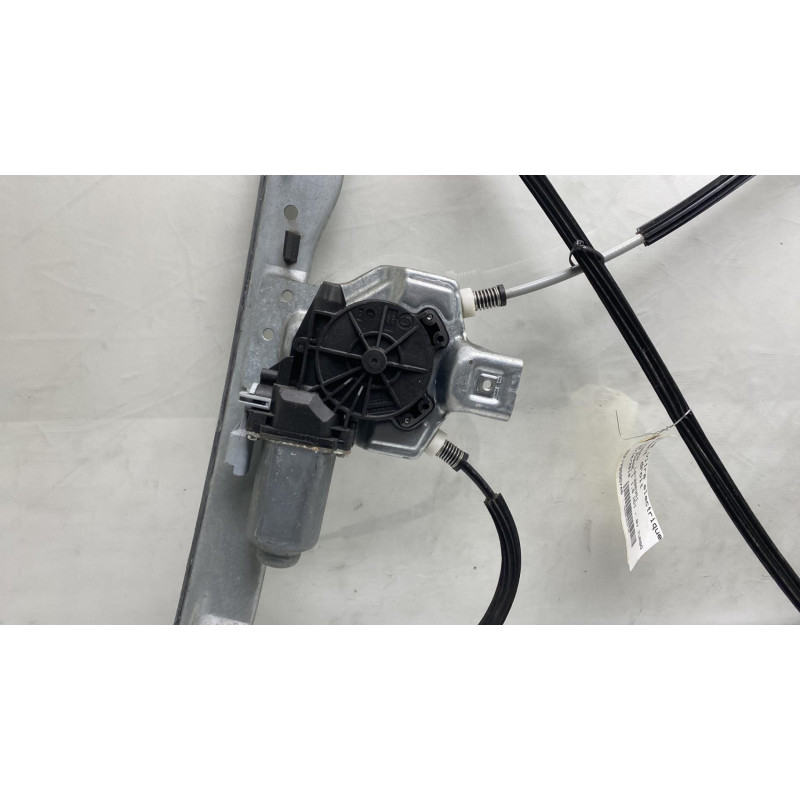 Leve vitre electrique avant droit CITROEN DS3 Photo n°6