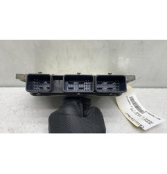 Calculateur moteur RENAULT MEGANE 2