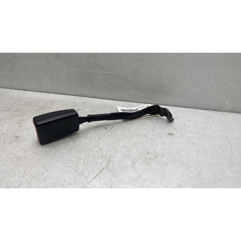 Attache ceinture avant droit VOLKSWAGEN TOURAN 1 Photo n°3