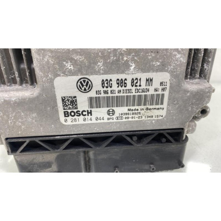 Calculateur moteur VOLKSWAGEN TOURAN 1 Photo n°1