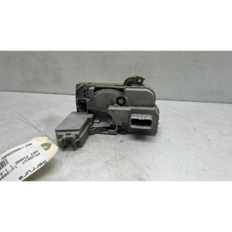 Serrure avant droit PEUGEOT 307