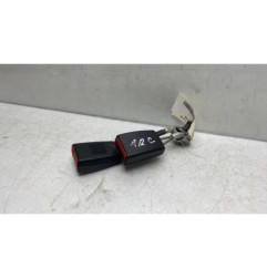 Attache ceinture arriere gauche SEAT EXEO