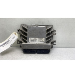 Calculateur moteur DACIA SANDERO 1 Photo n°1