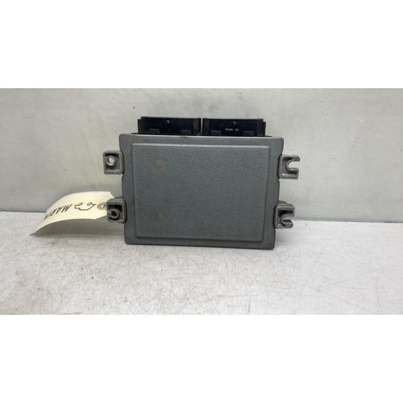 Calculateur moteur DACIA SANDERO 1 Photo n°3