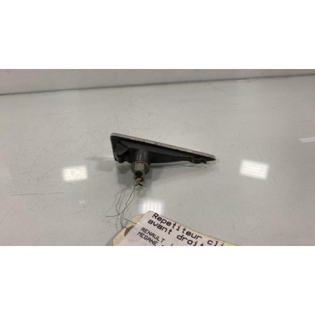 Repetiteur clignotant avant droit (Feux) RENAULT MEGANE 2