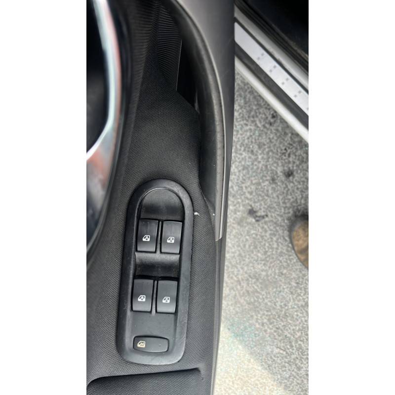 Repetiteur clignotant avant droit  (Feux) RENAULT MEGANE 2 Photo n°11