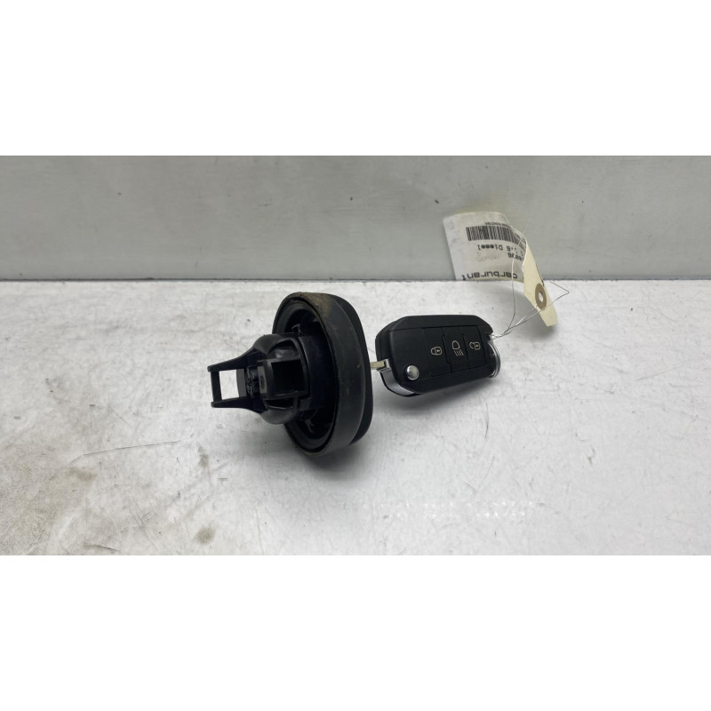 Bouchon de carburant PEUGEOT 2008 1 Photo n°3