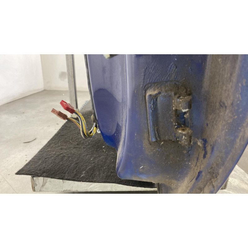 Porte avant gauche RENAULT MEGANE 1 Photo n°4