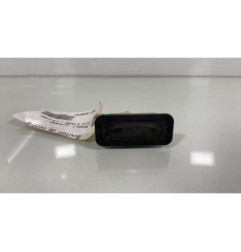 Bouton de coffre RENAULT CLIO 4