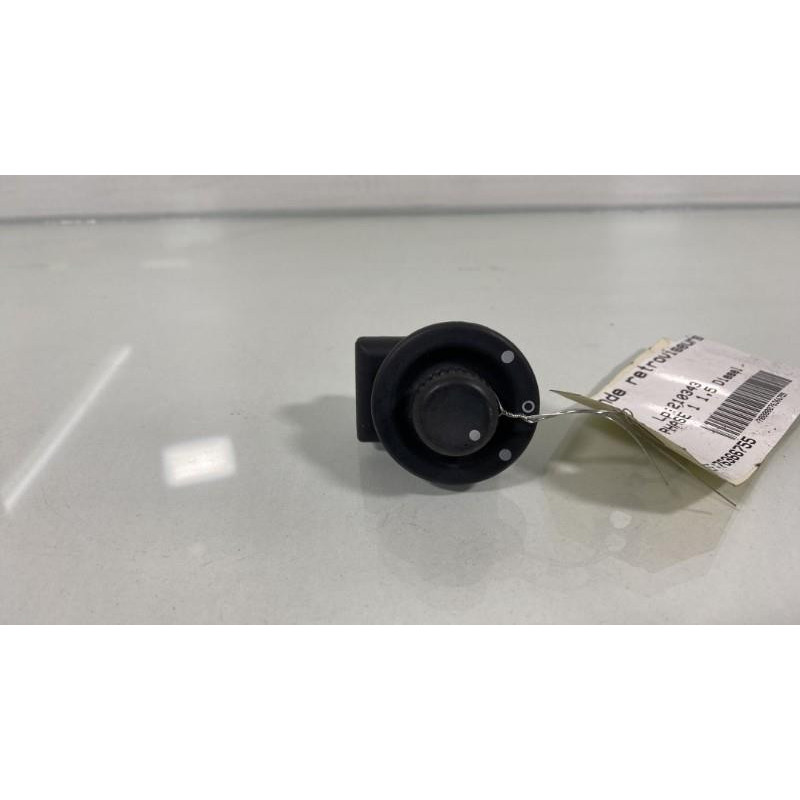 Commande retroviseurs RENAULT CLIO 4 Photo n°2