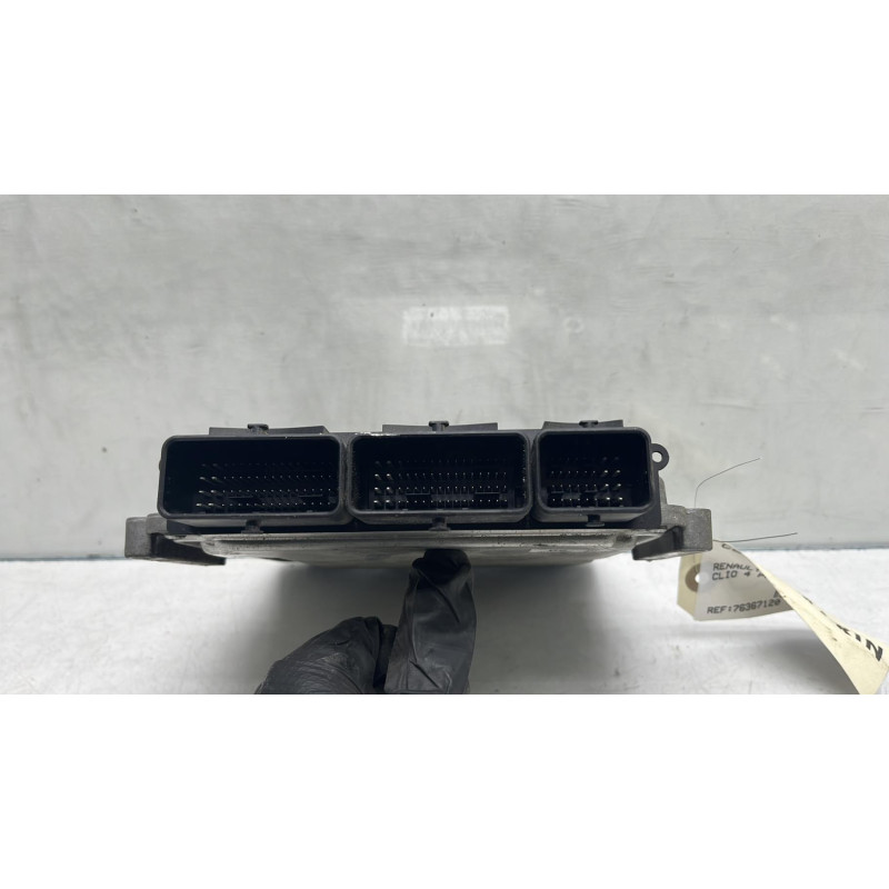 Calculateur moteur RENAULT CLIO 4 Photo n°3