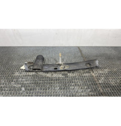 Traverse superieure PEUGEOT 205