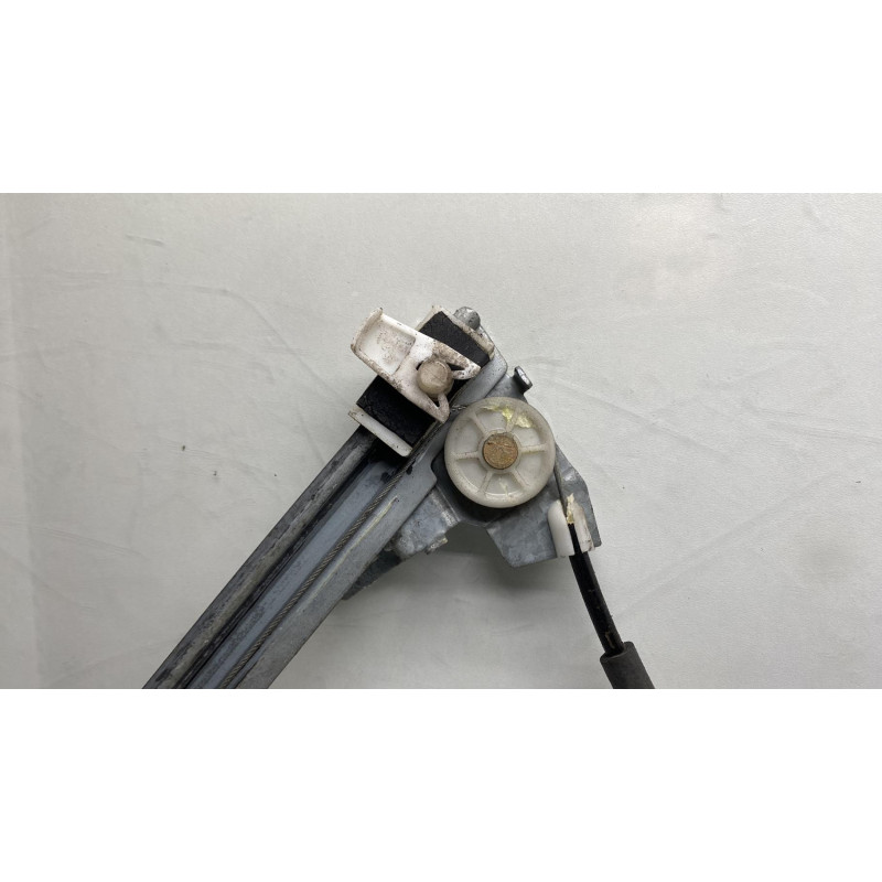 Leve vitre electrique avant droit RENAULT MEGANE 1 Photo n°7