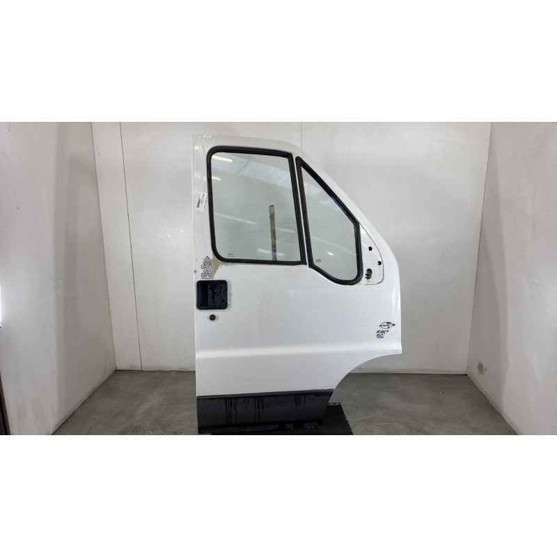 Porte avant droit PEUGEOT BOXER 1 Photo n°8