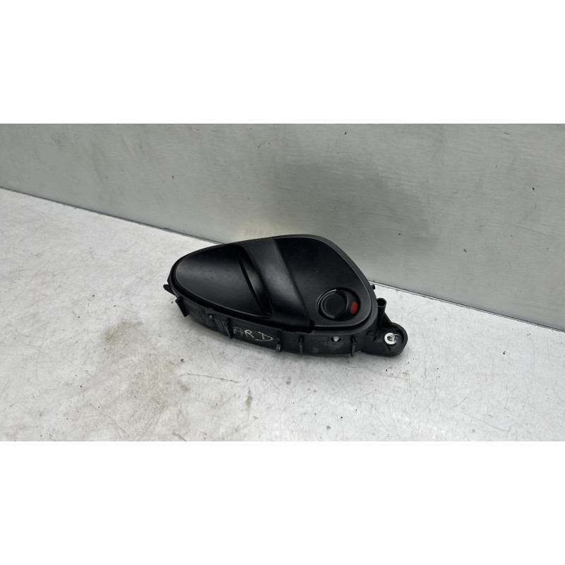 Poignee interieur arriere droit CITROEN XSARA Photo n°1