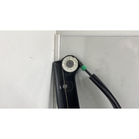 Leve vitre electrique avant droit BMW X3 E83 Photo n°1