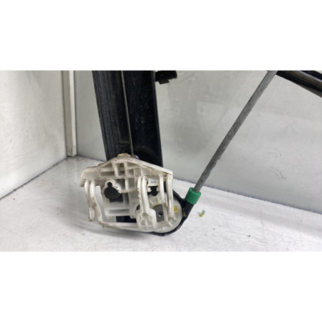 Leve vitre electrique avant droit BMW X3 E83
