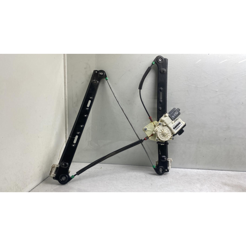 Leve vitre electrique avant droit BMW X3 E83 Photo n°8