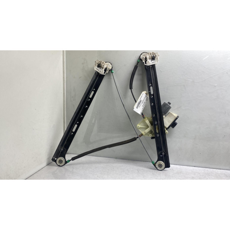 Leve vitre electrique avant gauche BMW X3 E83 Photo n°4
