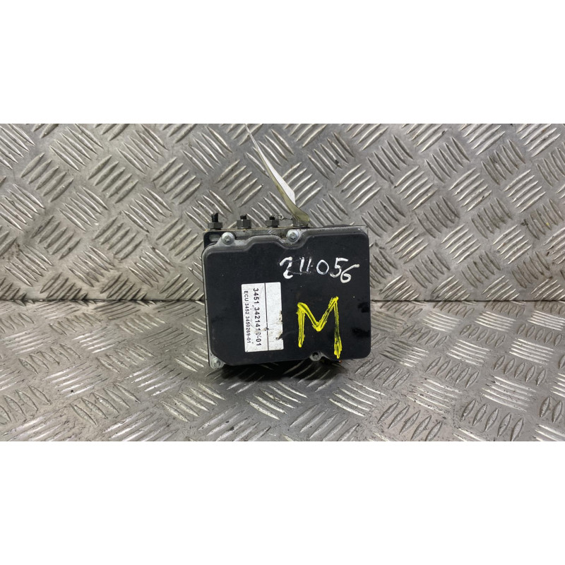 Bloc ABS (freins anti-blocage) BMW X3 E83 Photo n°2