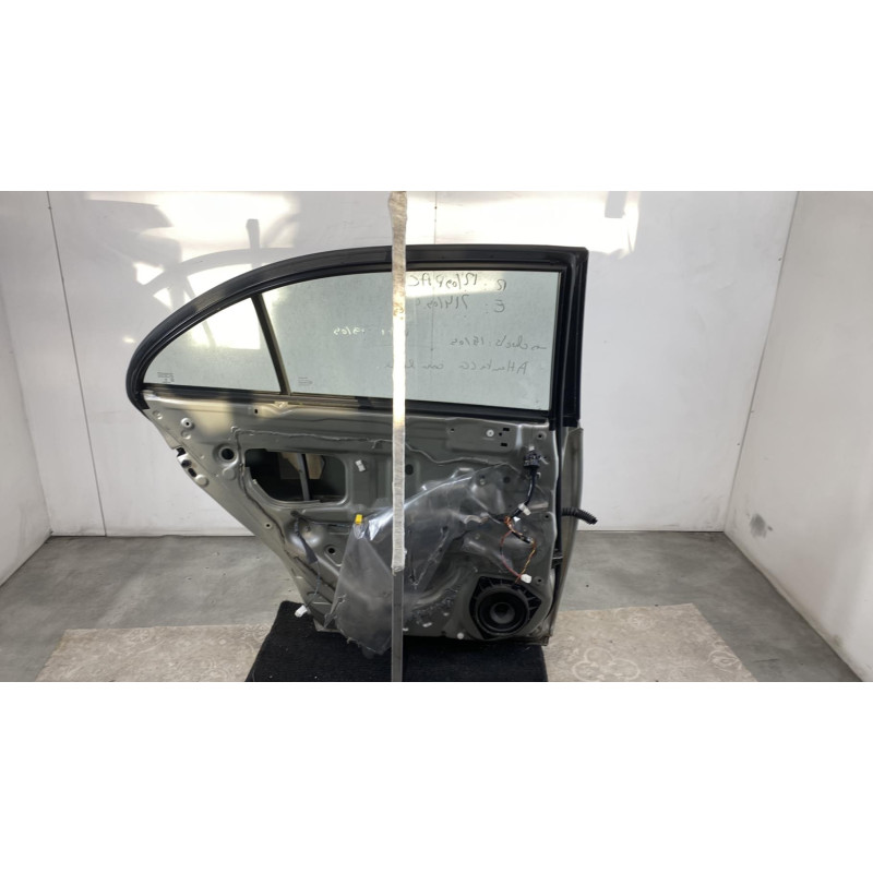 Porte arriere gauche TOYOTA AVENSIS 2 Photo n°4